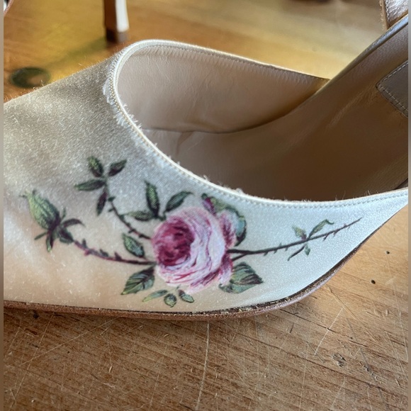 Jimmy Choo Vintage White Floral Women's Wedding Shoes - Picture 2 of 16